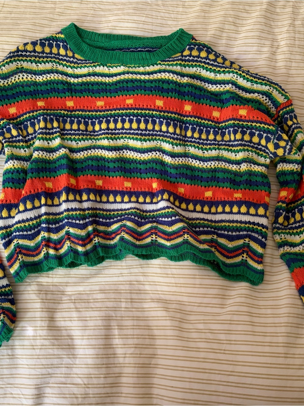Cropped lightweight knit sweater